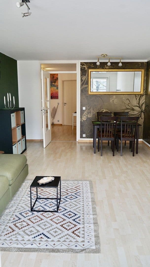 Pronájem bytu 2+1 63 m², Paula-Ludwig-Weg, München, Bavorsko Pronájem bytu 2+1 63 m², Paula-Ludwig-Weg, München, Bavorsko