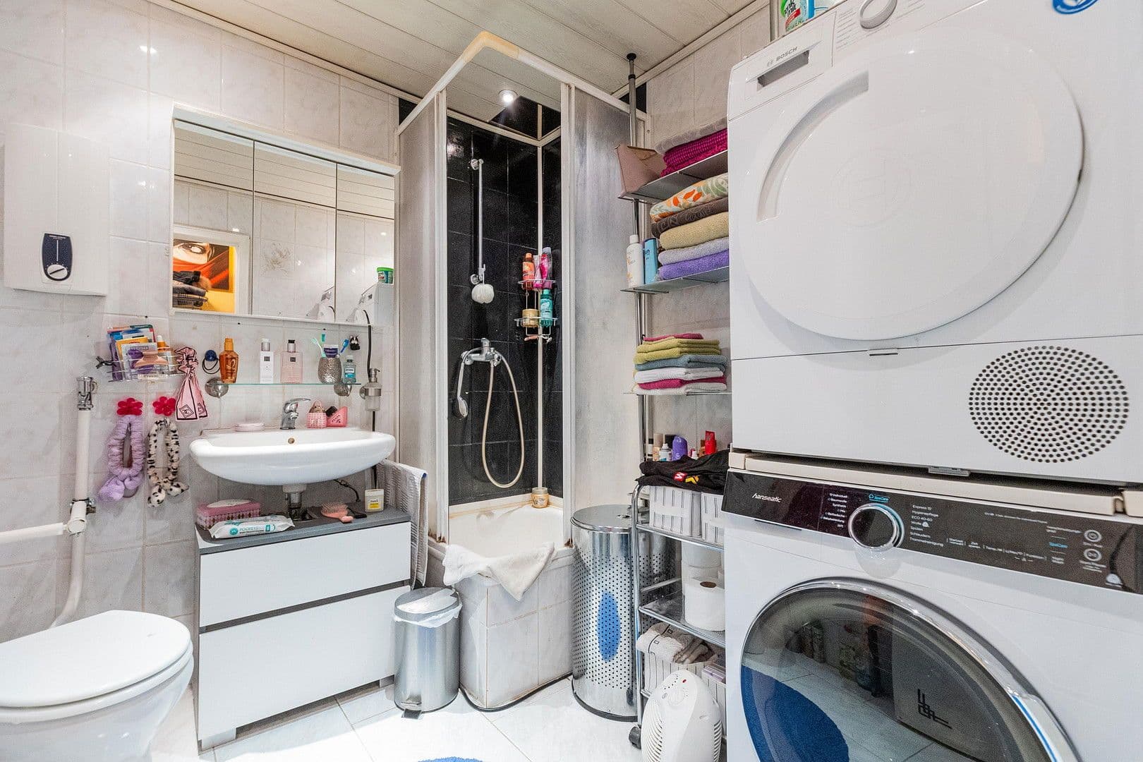 Prodej domu 252 m², pozemek 250 m², Mannheim, Bádensko-Württembersko Prodej domu 252 m², pozemek 250 m², Mannheim, Bádensko-Württembersko