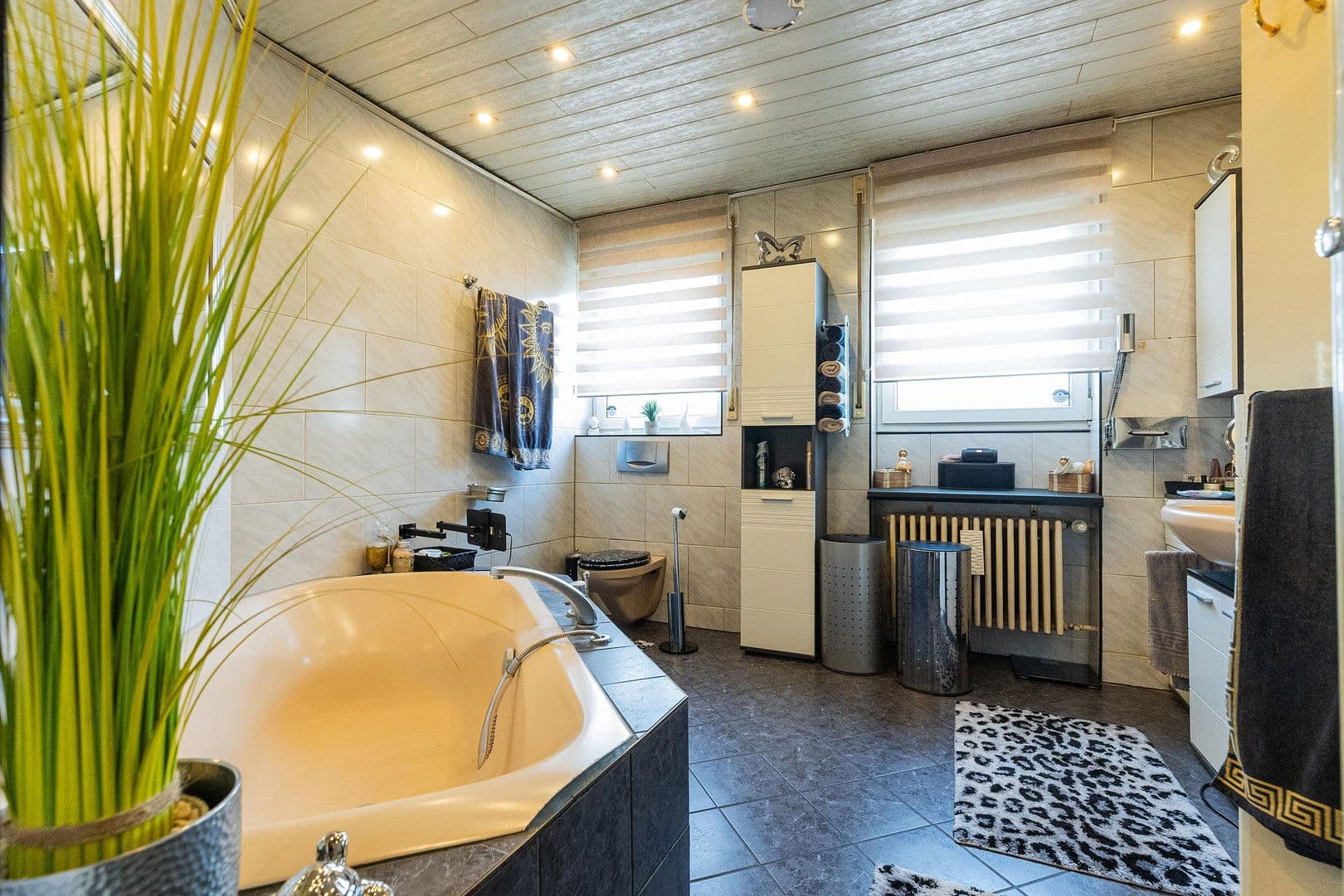 Prodej domu 252 m², pozemek 250 m², Mannheim, Bádensko-Württembersko Prodej domu 252 m², pozemek 250 m², Mannheim, Bádensko-Württembersko