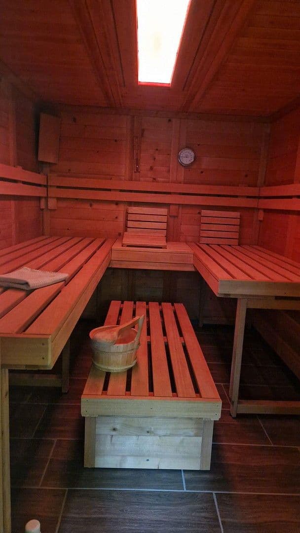 Prodej domu 132 m², pozemek 1.130 m², Radebeul, Sasko Prodej domu 132 m², pozemek 1.130 m², Radebeul, Sasko