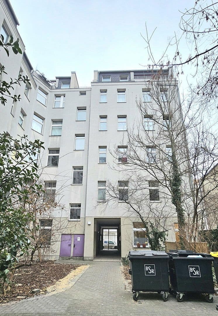 Prodej bytu 4+1 90 m², Guineastraße 38, Berlin, Berlín Prodej bytu 4+1 90 m², Guineastraße 38, Berlin, Berlín