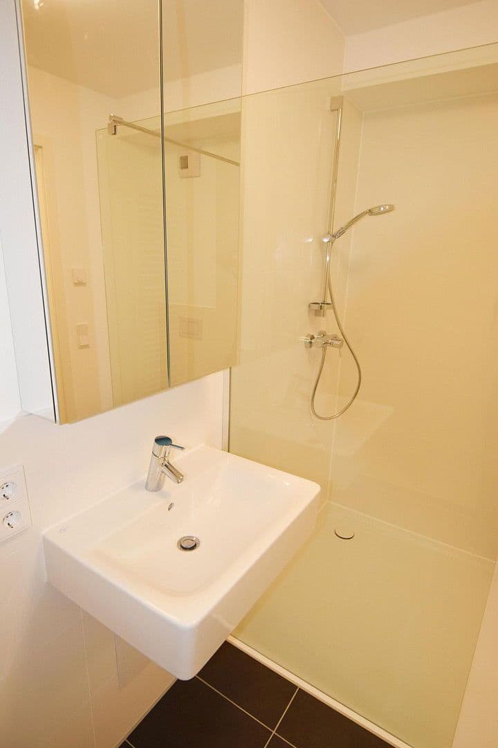 Pronájem bytu 2+1 47 m², Aubing Colmdorfstraße, Aubing München, Bavorsko Pronájem bytu 2+1 47 m², Aubing Colmdorfstraße, Aubing München, Bavorsko