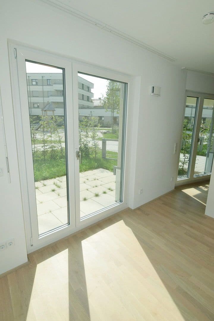 Pronájem bytu 2+1 47 m², Aubing Colmdorfstraße, Aubing München, Bavorsko Pronájem bytu 2+1 47 m², Aubing Colmdorfstraße, Aubing München, Bavorsko