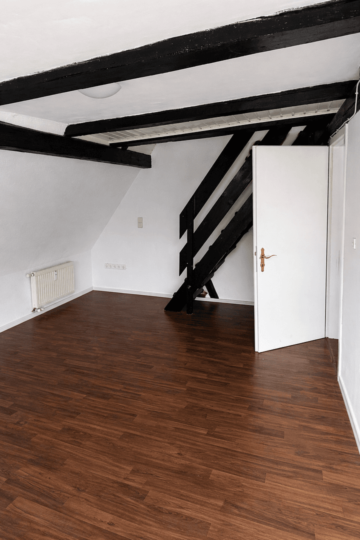 Pronájem bytu 3+1 63 m², Stuttgarterstr 2, Filderstadt, Bádensko-Württembersko Pronájem bytu 3+1 63 m², Stuttgarterstr 2, Filderstadt, Bádensko-Württembersko