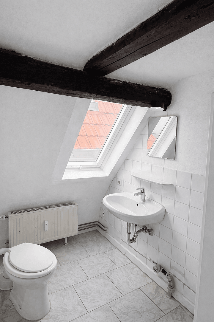 Pronájem bytu 3+1 63 m², Stuttgarterstr 2, Filderstadt, Bádensko-Württembersko Pronájem bytu 3+1 63 m², Stuttgarterstr 2, Filderstadt, Bádensko-Württembersko