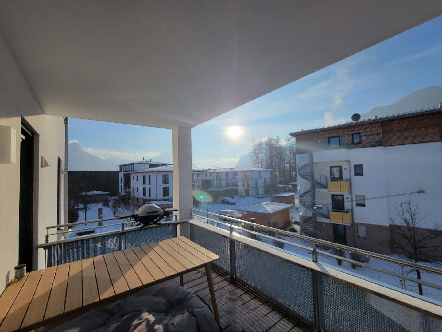 Prodej bytu 3+1 90 m², Inntalstraße 8, Brannenburg, Bavorsko Prodej bytu 3+1 90 m², Inntalstraße 8, Brannenburg, Bavorsko