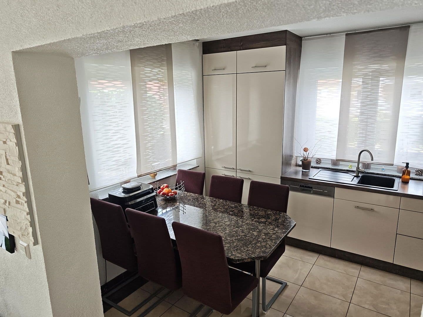 Prodej domu 133 m², pozemek 459 m², Eppingen, Bádensko-Württembersko Prodej domu 133 m², pozemek 459 m², Eppingen, Bádensko-Württembersko