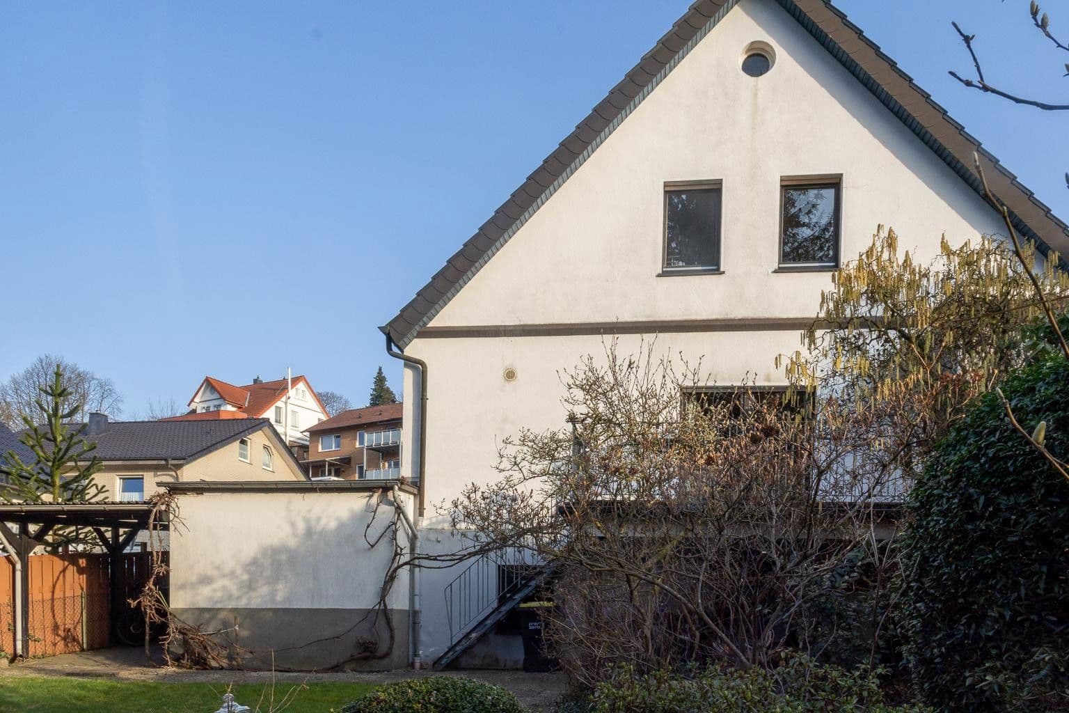 Prodej domu 165 m², pozemek 785 m², Vlotho, Severní Porýní-Vestfálsko Prodej domu 165 m², pozemek 785 m², Vlotho, Severní Porýní-Vestfálsko