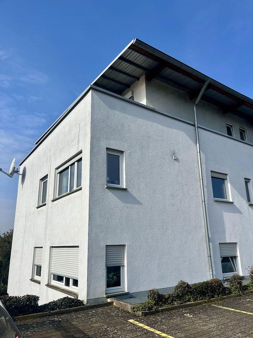 Prodej bytu 2+1 65 m², Wettenberg, Hessen Prodej bytu 2+1 65 m², Wettenberg, Hessen