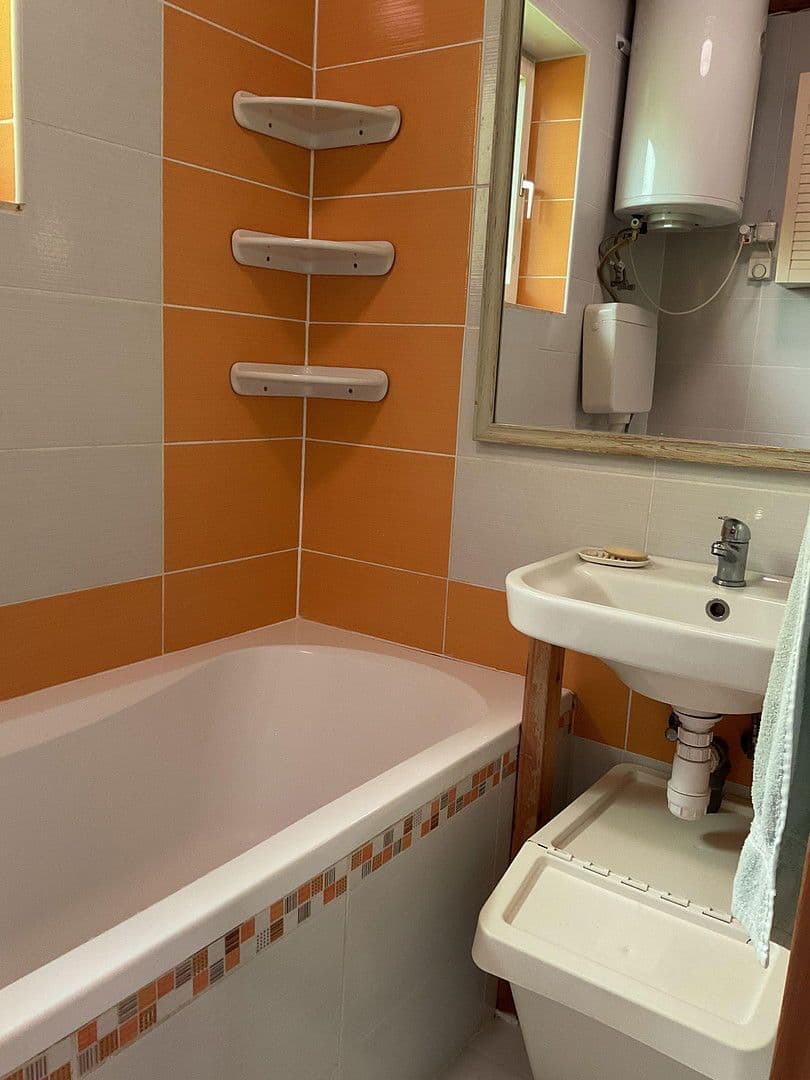 Prodej domu 50 m², pozemek 1.000 m², Lockenhaus, Hradsko Prodej domu 50 m², pozemek 1.000 m², Lockenhaus, Hradsko