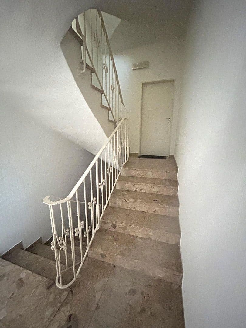 Prodej domu 410 m², pozemek 1.043 m², Bruchsal, Bádensko-Württembersko Prodej domu 410 m², pozemek 1.043 m², Bruchsal, Bádensko-Württembersko