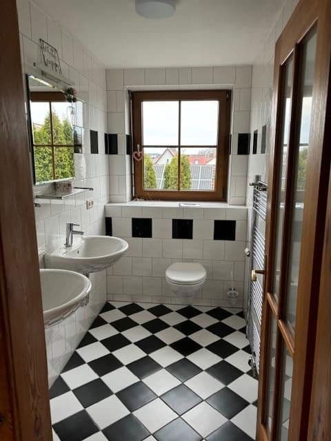 Prodej domu 138 m², pozemek 769 m², Weisendorf, Bavorsko Prodej domu 138 m², pozemek 769 m², Weisendorf, Bavorsko