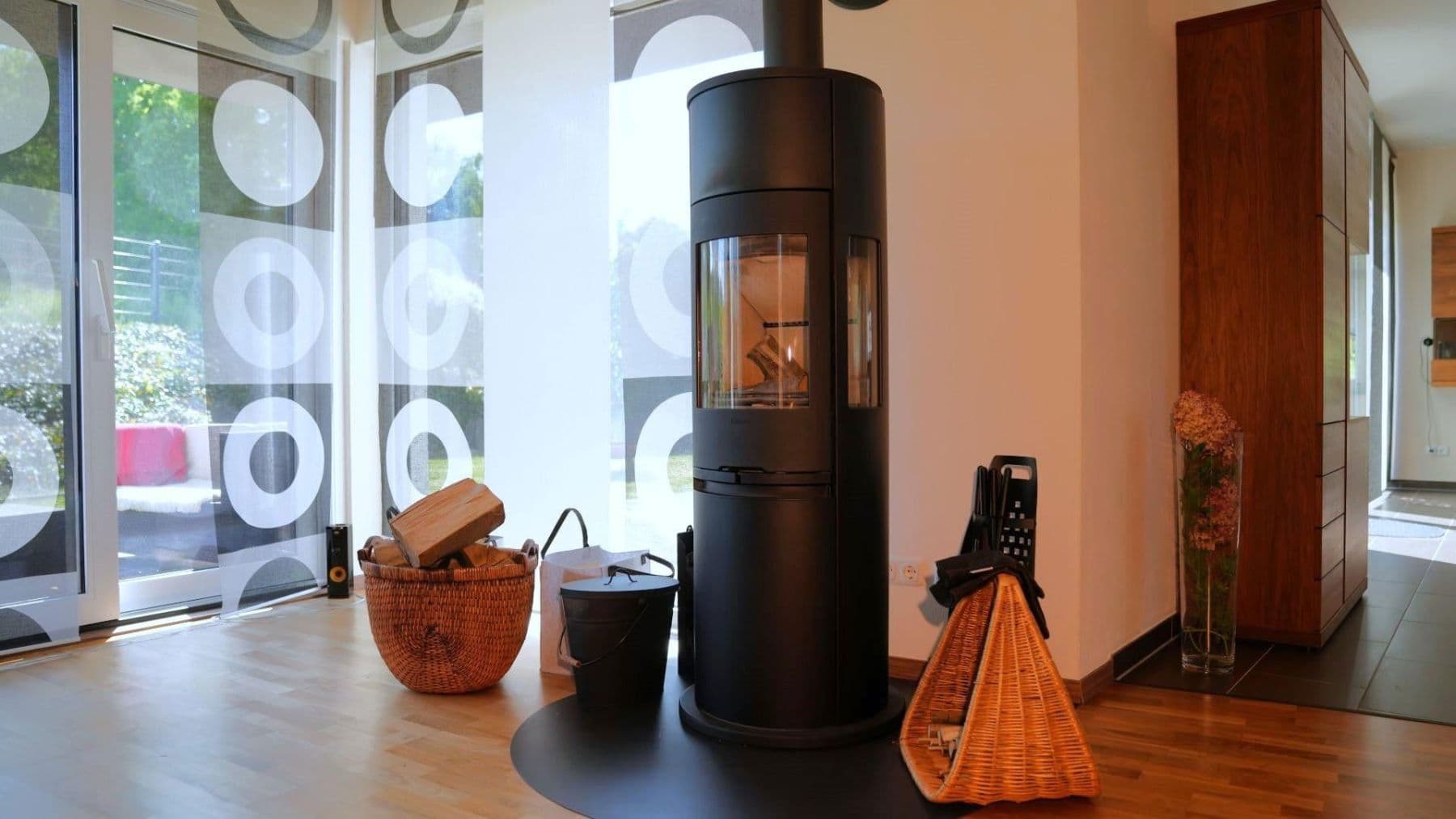 Prodej domu 268 m², pozemek 649 m², Barsinghausen, Dolní Sasko Prodej domu 268 m², pozemek 649 m², Barsinghausen, Dolní Sasko