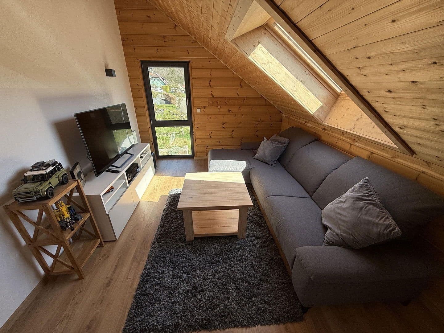 Prodej domu 167 m², pozemek 602 m², Spiegelberg, Bádensko-Württembersko Prodej domu 167 m², pozemek 602 m², Spiegelberg, Bádensko-Württembersko