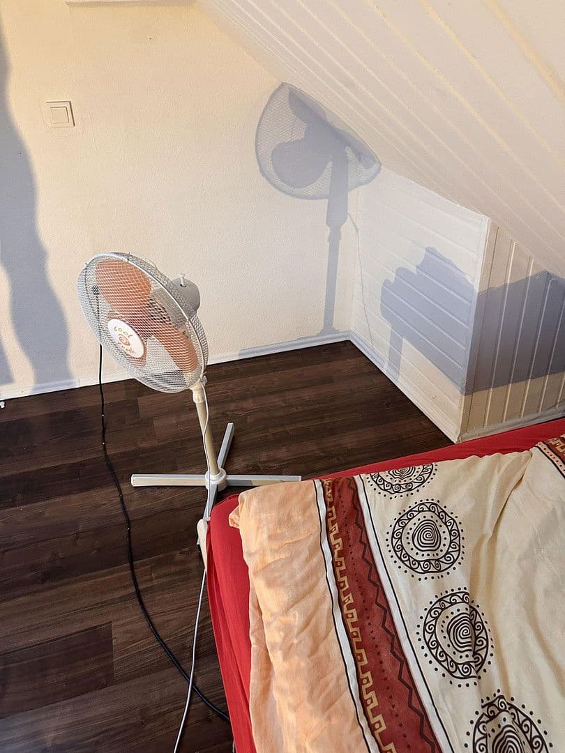 Pronájem bytu 1+kk 40 m², Bremen, Bremen Pronájem bytu 1+kk 40 m², Bremen, Bremen