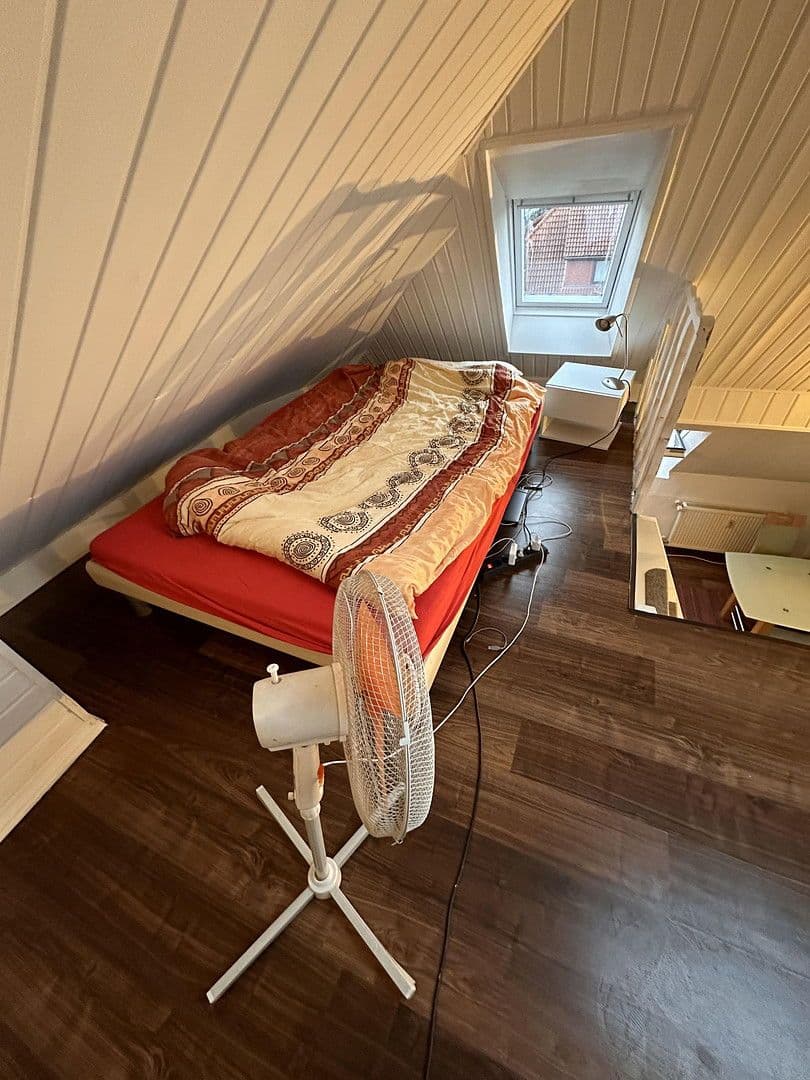 Pronájem bytu 1+kk 40 m², Bremen, Bremen Pronájem bytu 1+kk 40 m², Bremen, Bremen