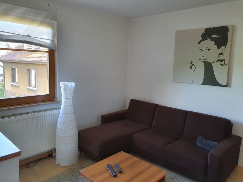 Pronájem bytu 2+1 41 m², Martingskirchstr 66-68, Frankfurt, Hessen Pronájem bytu 2+1 41 m², Martingskirchstr 66-68, Frankfurt, Hessen