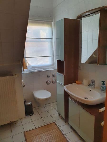 Pronájem bytu 2+1 41 m², Martingskirchstr 66-68, Frankfurt, Hessen Pronájem bytu 2+1 41 m², Martingskirchstr 66-68, Frankfurt, Hessen