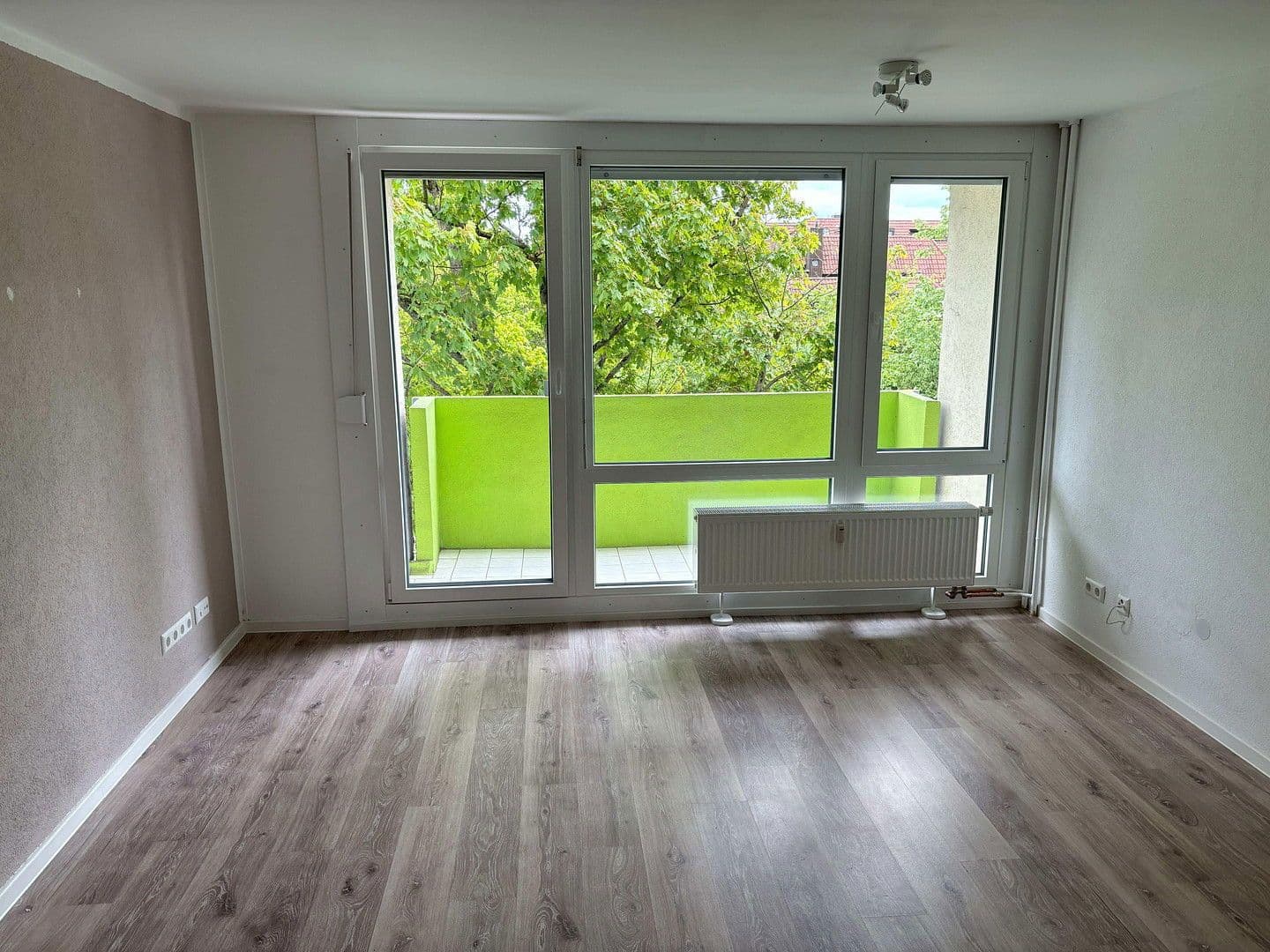 Pronájem bytu 2+1 57 m², Waiblingen, Bádensko-Württembersko Pronájem bytu 2+1 57 m², Waiblingen, Bádensko-Württembersko