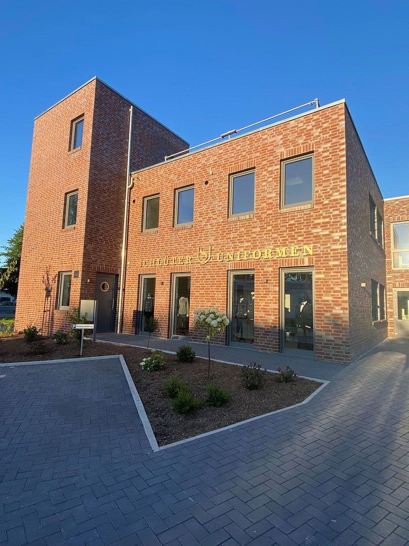 Pronájem kanceláře 27 m², Im Doorgrund 4a, Bad Zwischenahn, Dolní Sasko Pronájem kanceláře 27 m², Im Doorgrund 4a, Bad Zwischenahn, Dolní Sasko