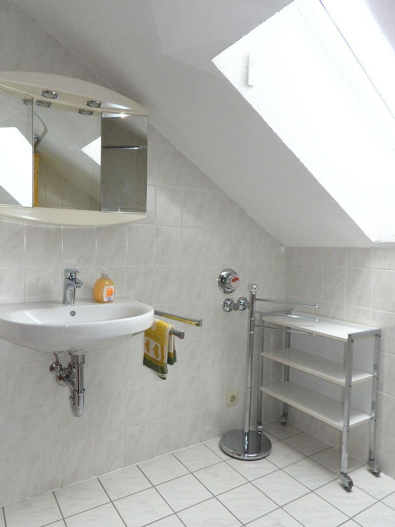 Pronájem bytu 3+1 70 m², Hofheim am Taunus, Hessen Pronájem bytu 3+1 70 m², Hofheim am Taunus, Hessen