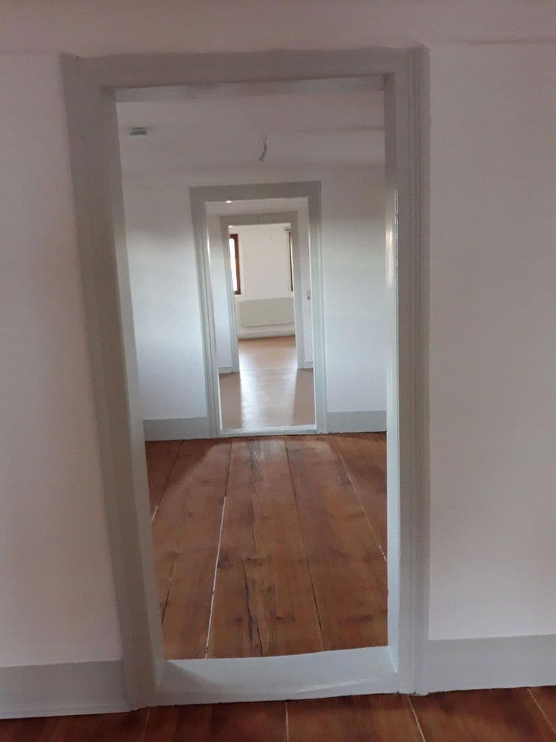 Pronájem bytu 5+1 105 m², Hechingen, Bádensko-Württembersko Pronájem bytu 5+1 105 m², Hechingen, Bádensko-Württembersko