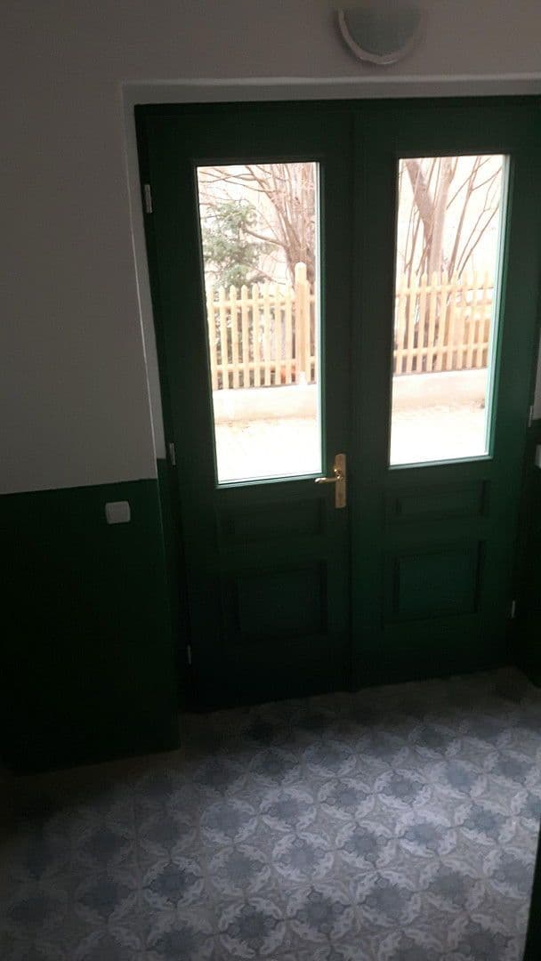 Pronájem bytu 4+1 104 m², Rabenauer Strasse 8, Dresden, Sasko Pronájem bytu 4+1 104 m², Rabenauer Strasse 8, Dresden, Sasko