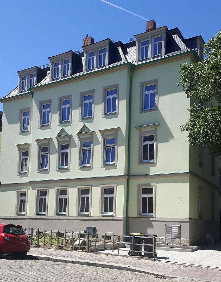 Pronájem bytu 4+1 104 m², Rabenauer Strasse 8, Dresden, Sasko Pronájem bytu 4+1 104 m², Rabenauer Strasse 8, Dresden, Sasko