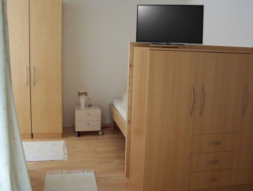 Pronájem bytu 1+1 38 m², Urseler Str. 5, Bad Homburg vor der Höhe, Hessen Pronájem bytu 1+1 38 m², Urseler Str. 5, Bad Homburg vor der Höhe, Hessen