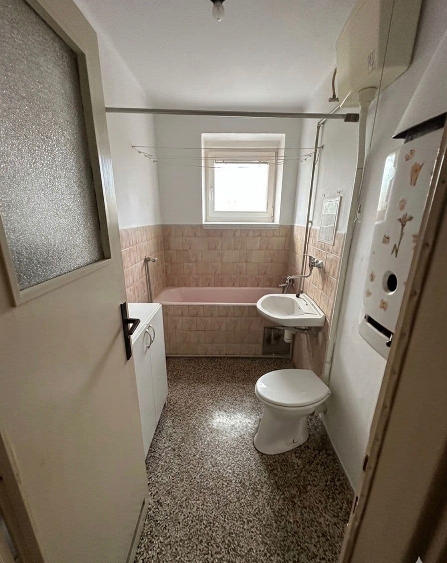 Prodej bytu 2+1 53 m², Pardubická, Chrudim, Pardubický kraj Prodej bytu 2+1 53 m², Pardubická, Chrudim, Pardubický kraj