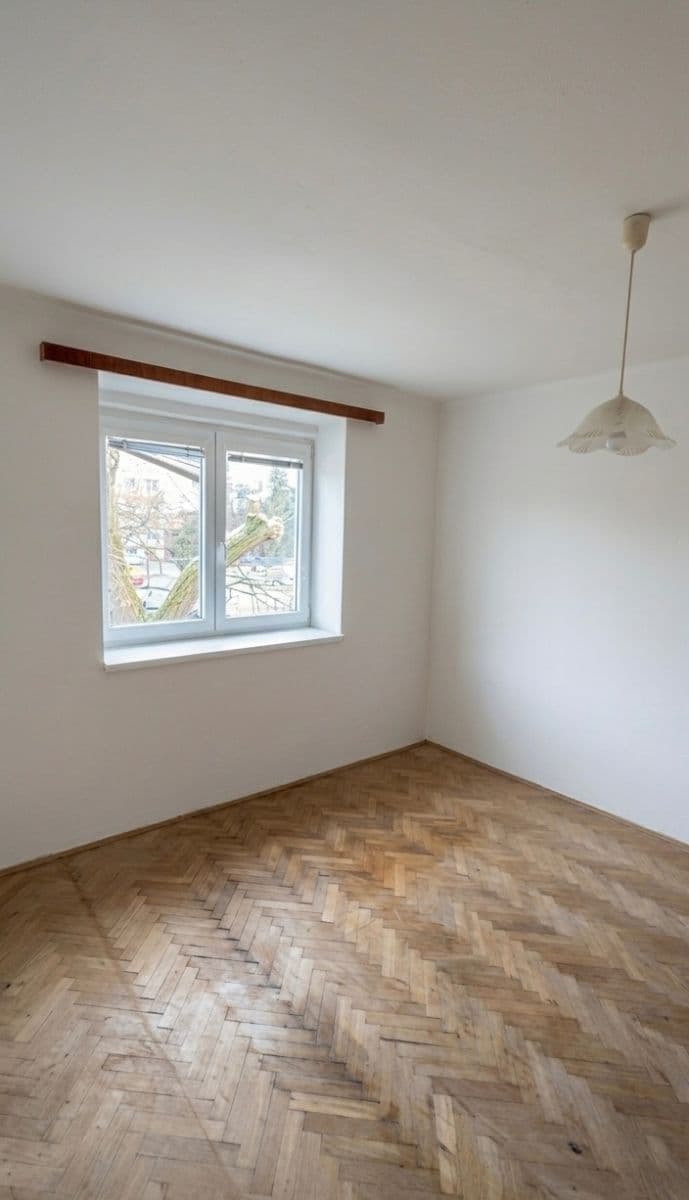 Prodej bytu 2+1 53 m², Pardubická, Chrudim, Pardubický kraj Prodej bytu 2+1 53 m², Pardubická, Chrudim, Pardubický kraj
