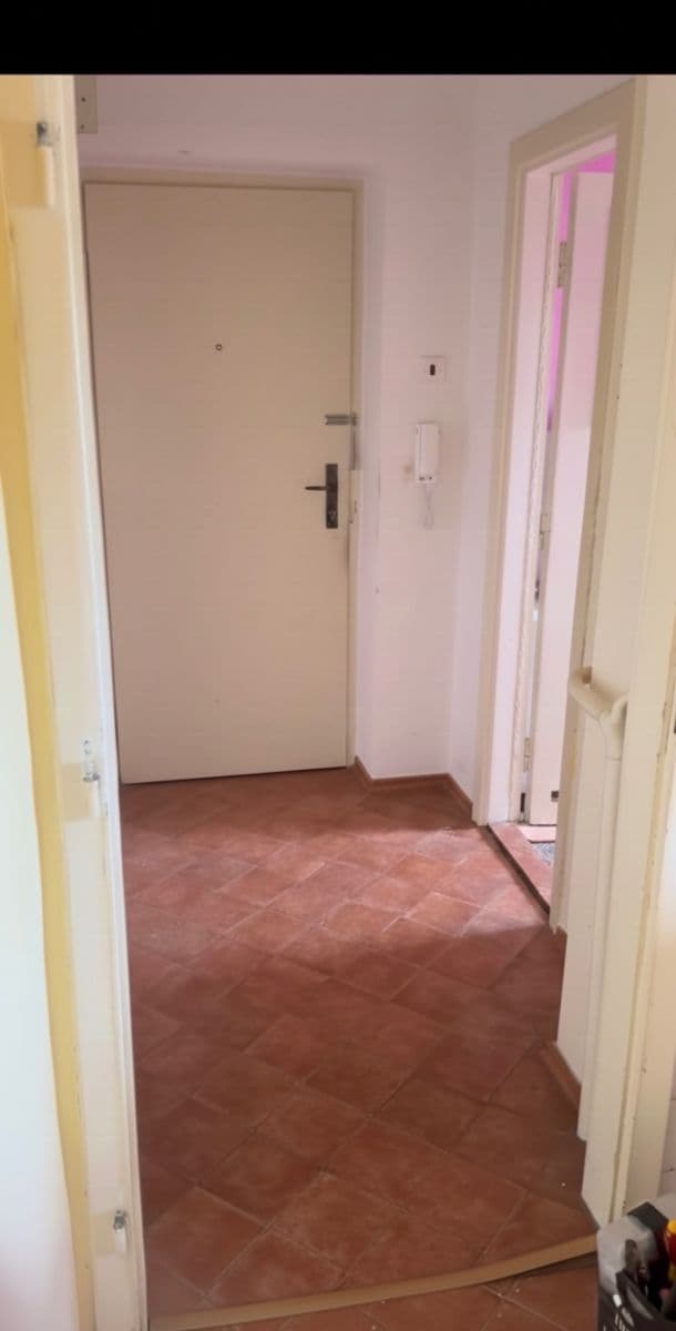 Prodej bytu 2+1 53 m², Pardubická, Chrudim, Pardubický kraj Prodej bytu 2+1 53 m², Pardubická, Chrudim, Pardubický kraj