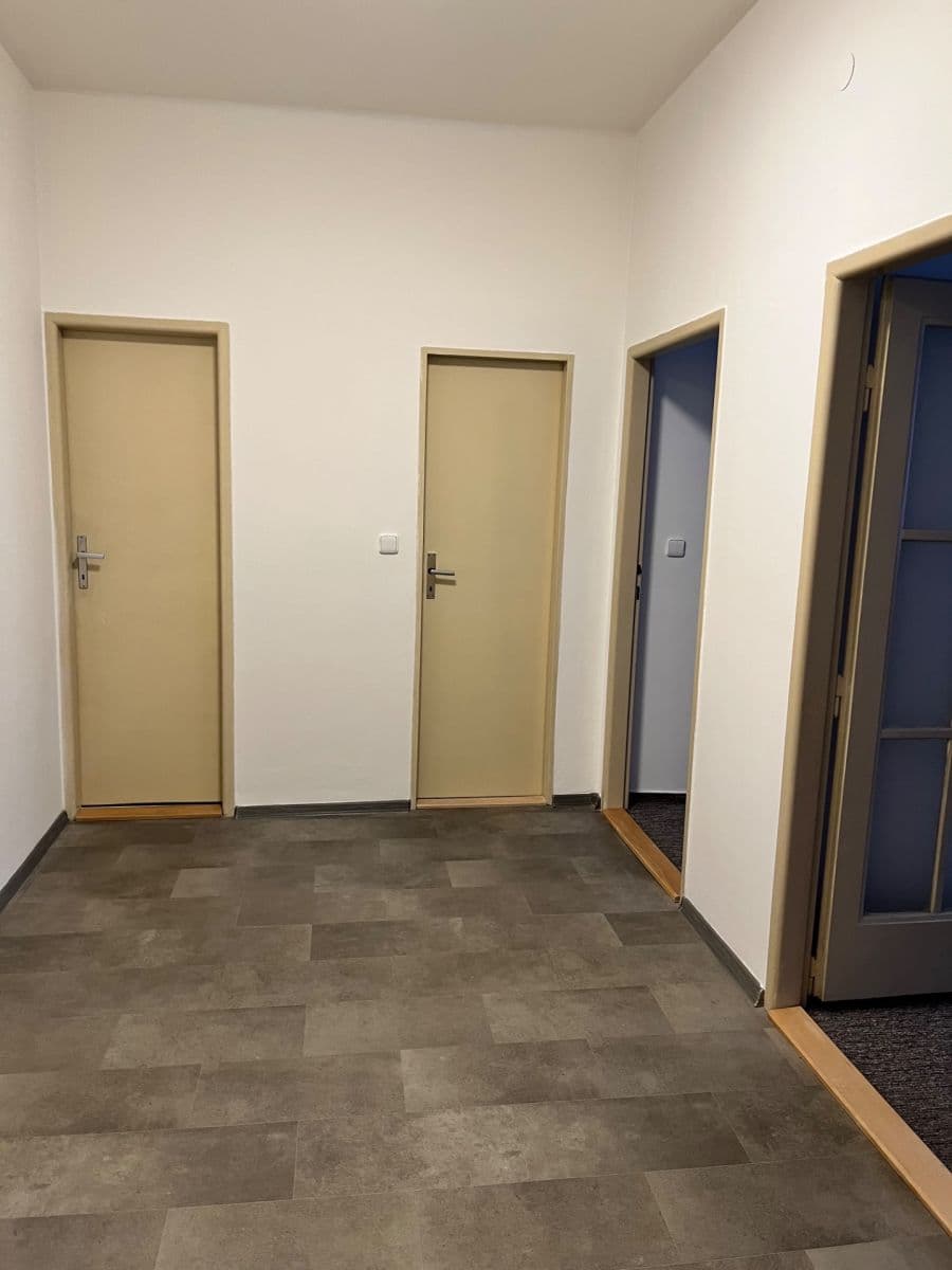 Pronájem bytu 2+kk 68 m², Puškinovo náměstí, Praha, Praha Pronájem bytu 2+kk 68 m², Puškinovo náměstí, Praha, Praha