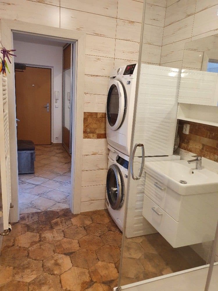 Prodej bytu 2+kk 51 m², Okružní, Vestec, Středočeský kraj Prodej bytu 2+kk 51 m², Okružní, Vestec, Středočeský kraj