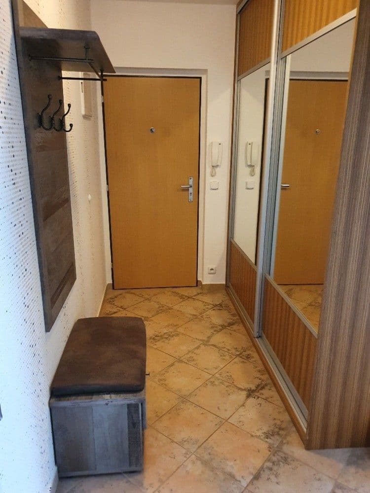 Prodej bytu 2+kk 51 m², Okružní, Vestec, Středočeský kraj Prodej bytu 2+kk 51 m², Okružní, Vestec, Středočeský kraj