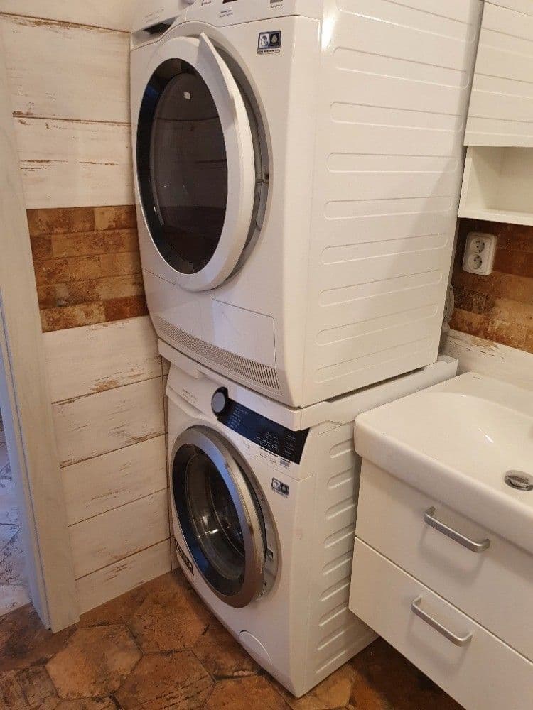 Prodej bytu 2+kk 51 m², Okružní, Vestec, Středočeský kraj Prodej bytu 2+kk 51 m², Okružní, Vestec, Středočeský kraj