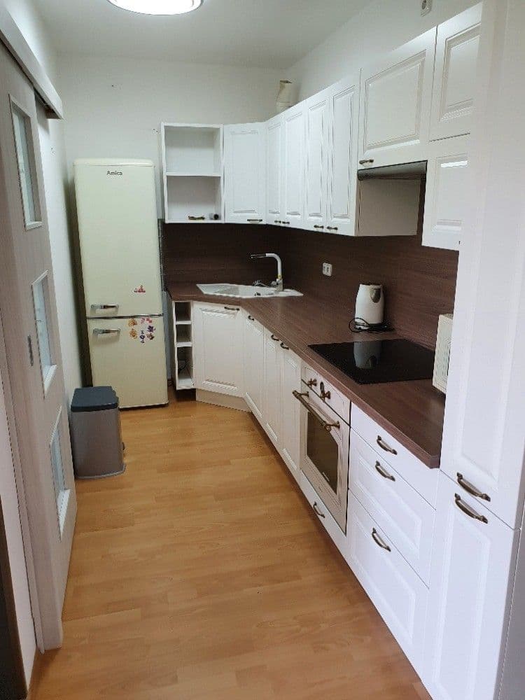 Prodej bytu 2+kk 51 m², Okružní, Vestec, Středočeský kraj Prodej bytu 2+kk 51 m², Okružní, Vestec, Středočeský kraj