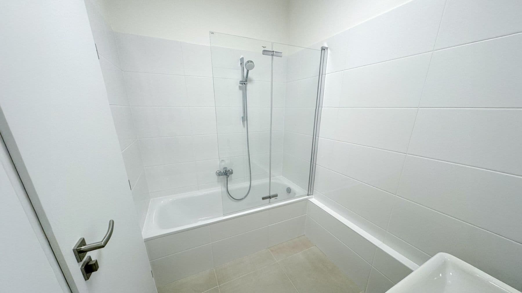 Pronájem bytu 3+kk 87 m², Nad Kolčavkou, Praha, Praha Pronájem bytu 3+kk 87 m², Nad Kolčavkou, Praha, Praha