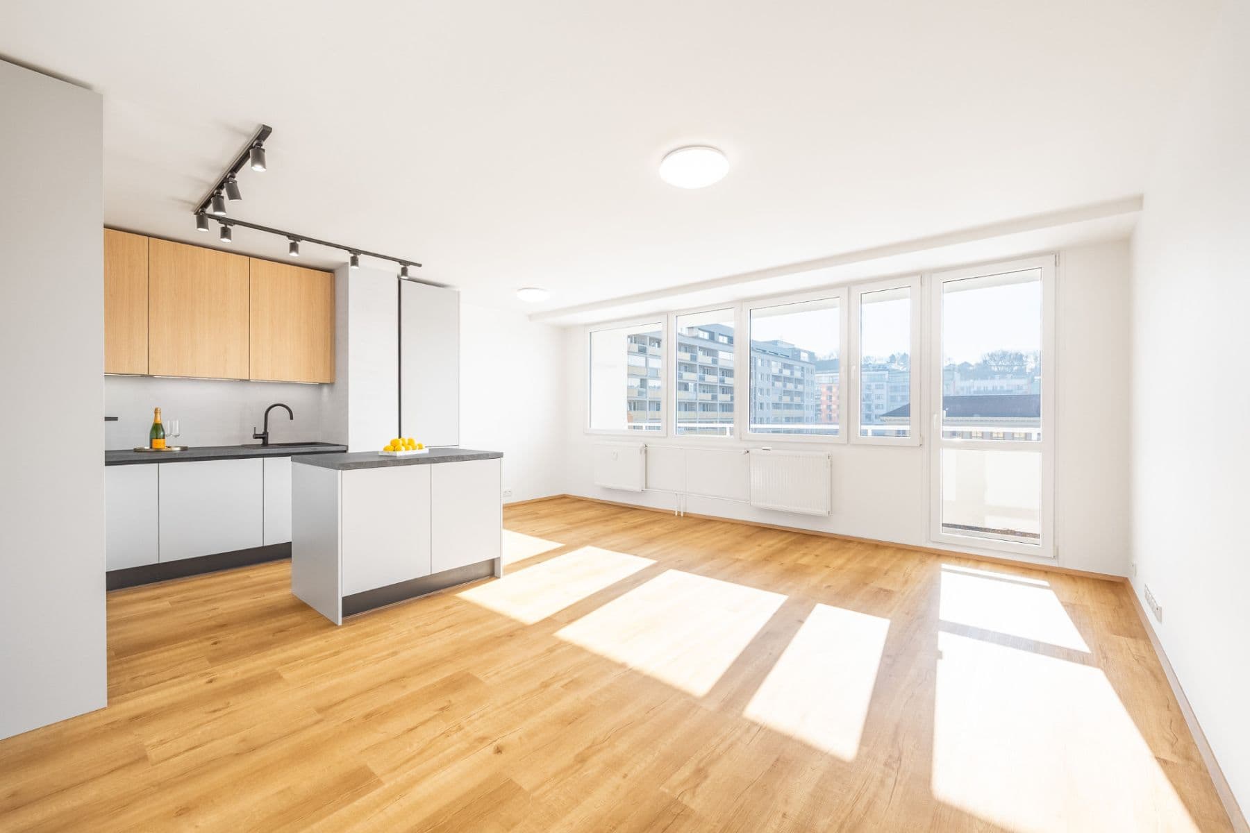 Prodej bytu 3+kk 79 m², Roháčova, Praha, Praha Prodej bytu 3+kk 79 m², Roháčova, Praha, Praha