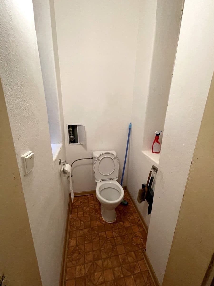 Prodej bytu 2+kk 60 m², Božkovská, Plzeň, Plzeňský kraj Prodej bytu 2+kk 60 m², Božkovská, Plzeň, Plzeňský kraj