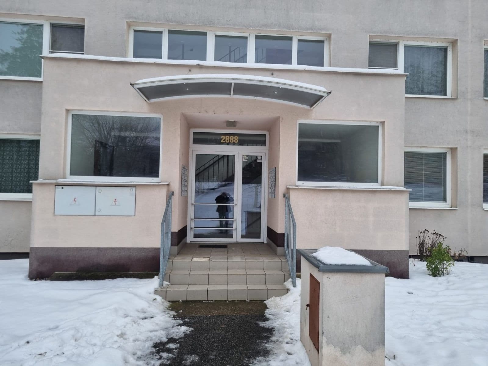 Pronájem bytu 2+kk 40 m², Pod Vrchem, Mělník, Středočeský kraj Pronájem bytu 2+kk 40 m², Pod Vrchem, Mělník, Středočeský kraj