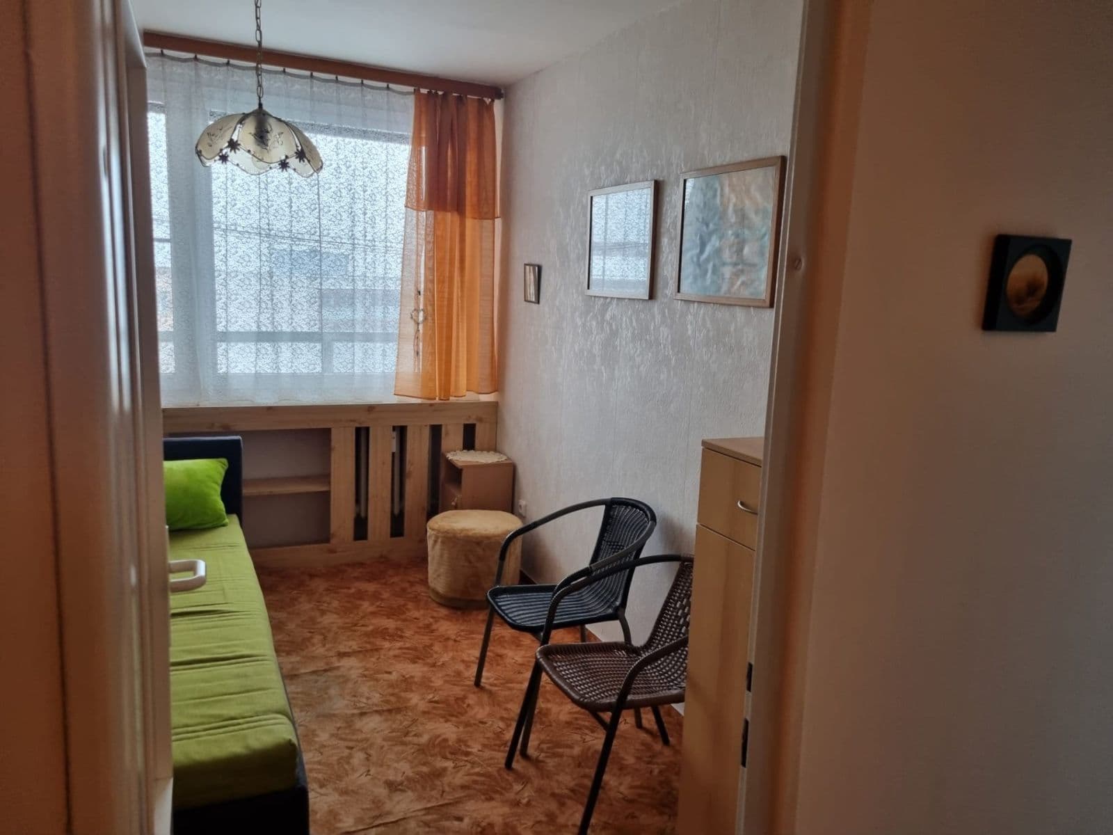 Pronájem bytu 2+kk 40 m², Pod Vrchem, Mělník, Středočeský kraj Pronájem bytu 2+kk 40 m², Pod Vrchem, Mělník, Středočeský kraj