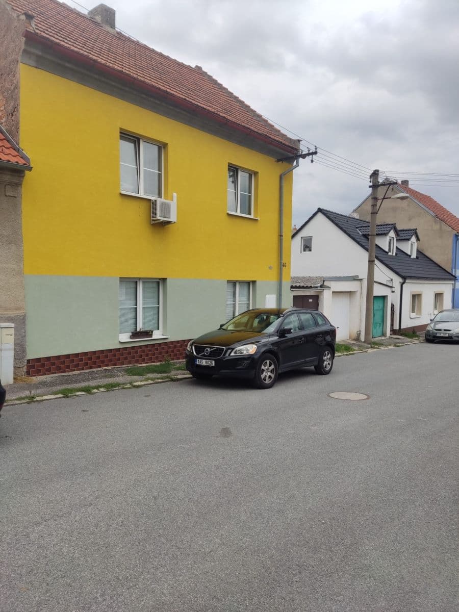 Pronájem domu 190 m², pozemek 374 m², Bratří Karpíšků, Pchery, Středočeský kraj Pronájem domu 190 m², pozemek 374 m², Bratří Karpíšků, Pchery, Středočeský kraj