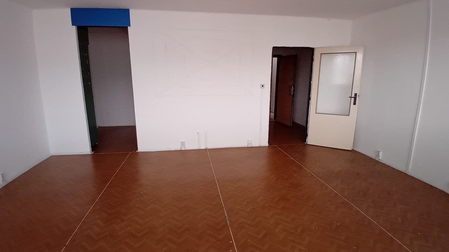 Pronájem nebytového prostoru 38 m², Roháčova, Praha, Praha Pronájem nebytového prostoru 38 m², Roháčova, Praha, Praha