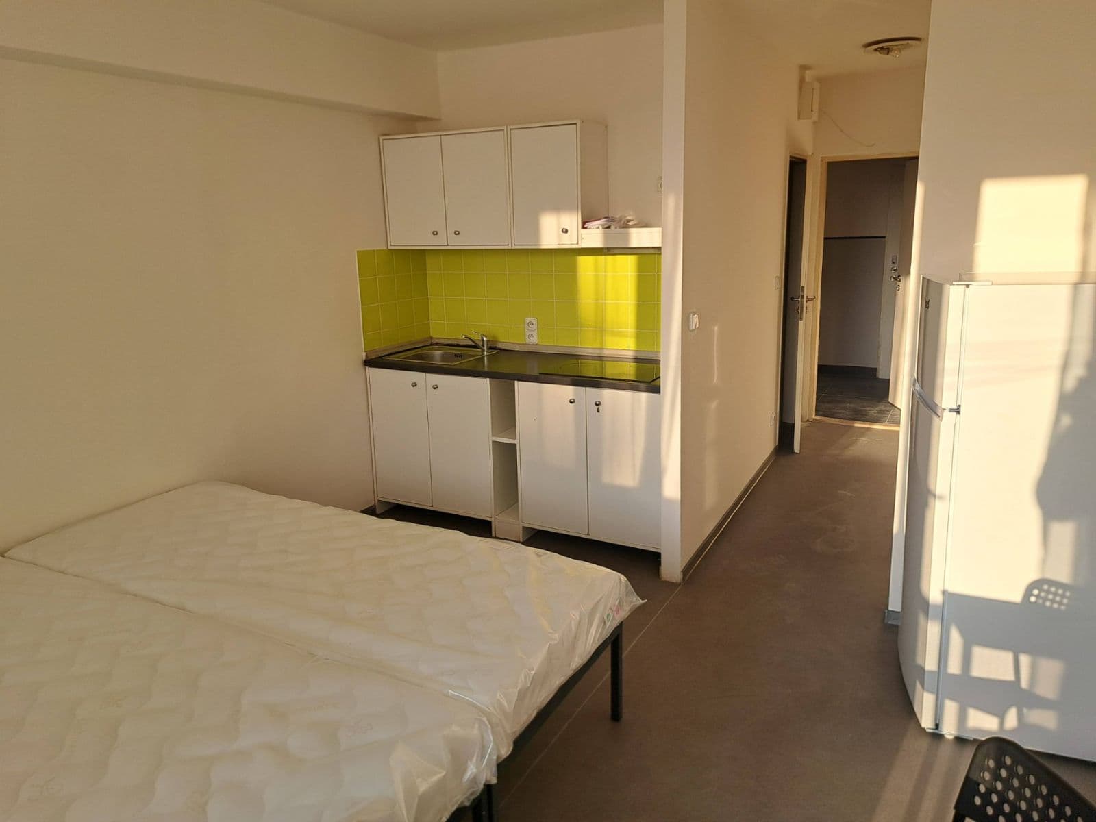 Pronájem bytu 1+kk 25 m², Vrážská, Praha, Praha Pronájem bytu 1+kk 25 m², Vrážská, Praha, Praha