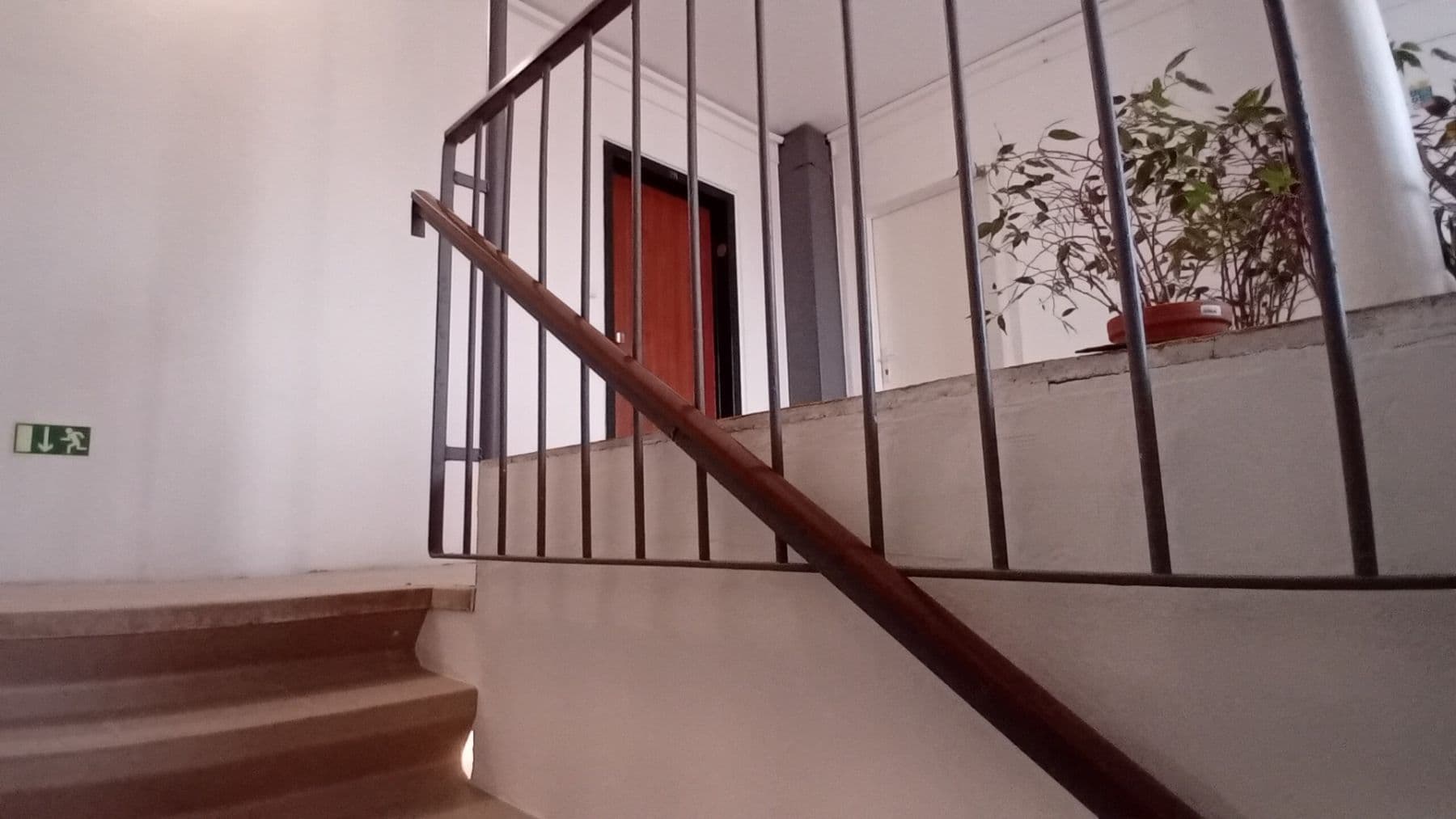 Pronájem nebytového prostoru 32 m², Jeseniova, Praha, Praha Pronájem nebytového prostoru 32 m², Jeseniova, Praha, Praha