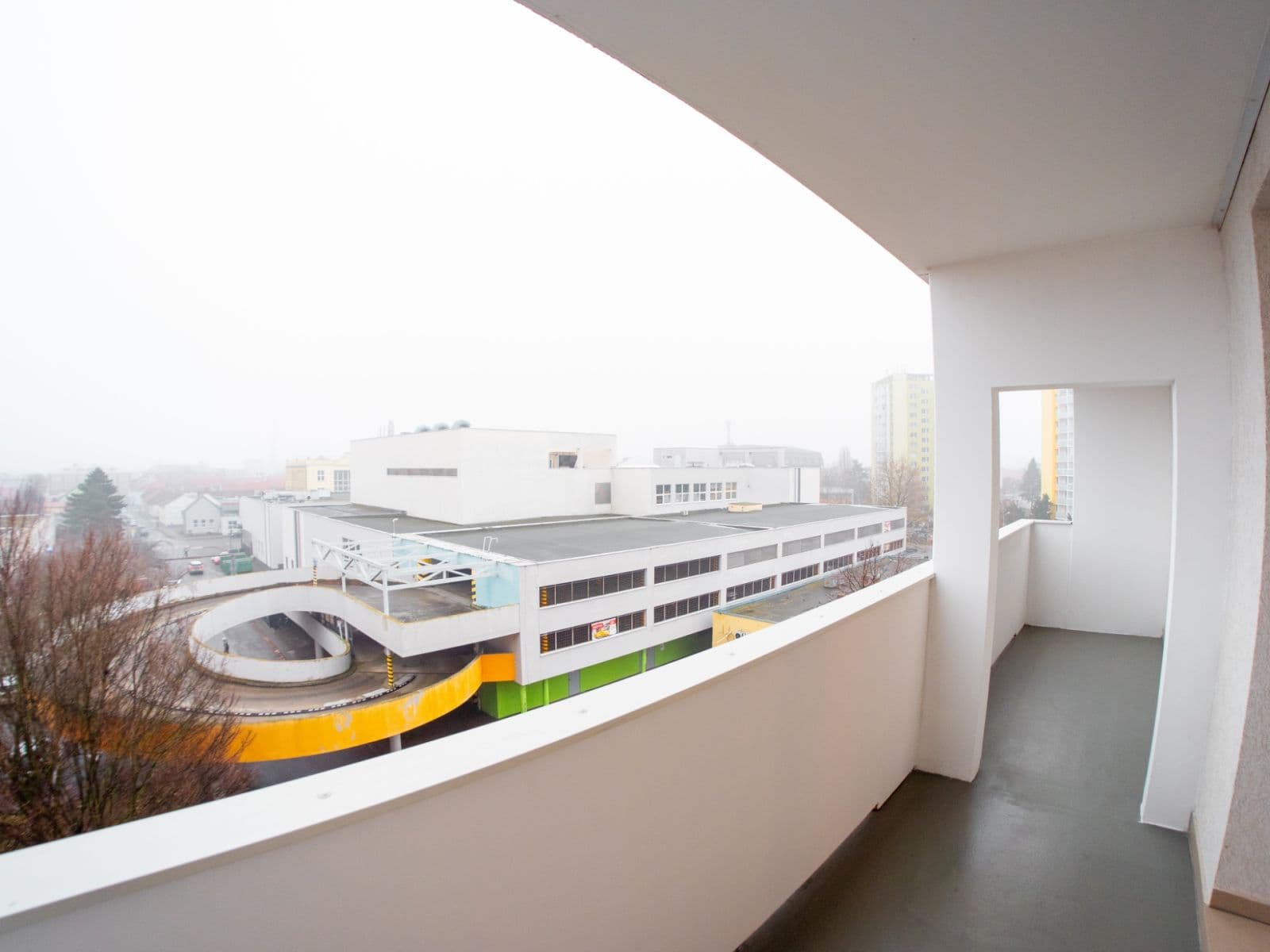 Prodej bytu 4+1 74 m², Slovácká, Břeclav, Jihomoravský kraj Prodej bytu 4+1 74 m², Slovácká, Břeclav, Jihomoravský kraj