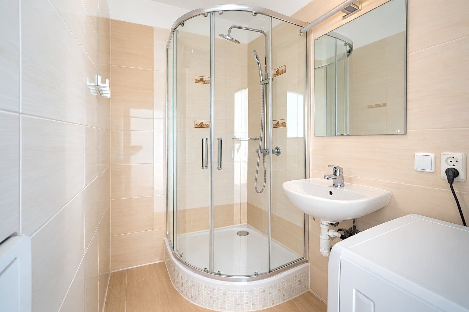 Pronájem bytu 2+kk 41 m², Jablonecká, Praha, Praha Pronájem bytu 2+kk 41 m², Jablonecká, Praha, Praha