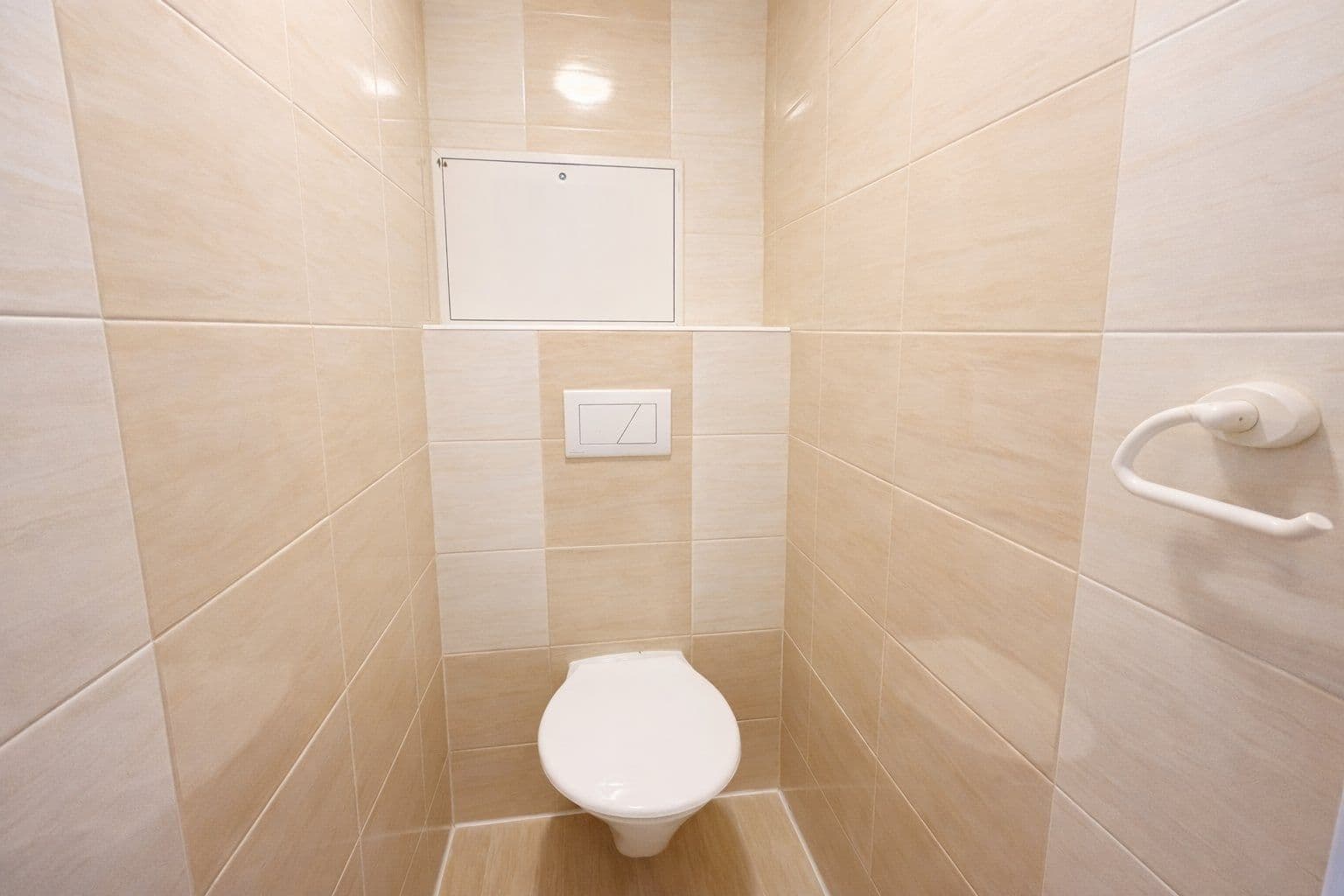 Pronájem bytu 2+kk 41 m², Jablonecká, Praha, Praha Pronájem bytu 2+kk 41 m², Jablonecká, Praha, Praha