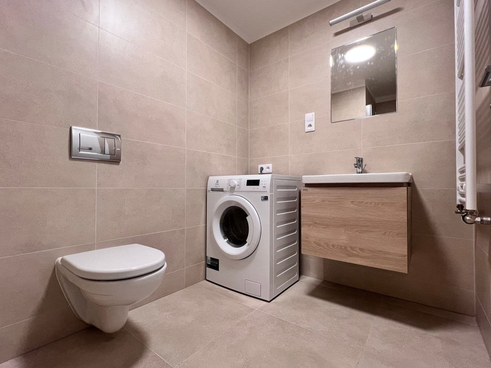 Pronájem bytu 1+kk 32 m², Poděbradská, Praha, Praha Pronájem bytu 1+kk 32 m², Poděbradská, Praha, Praha